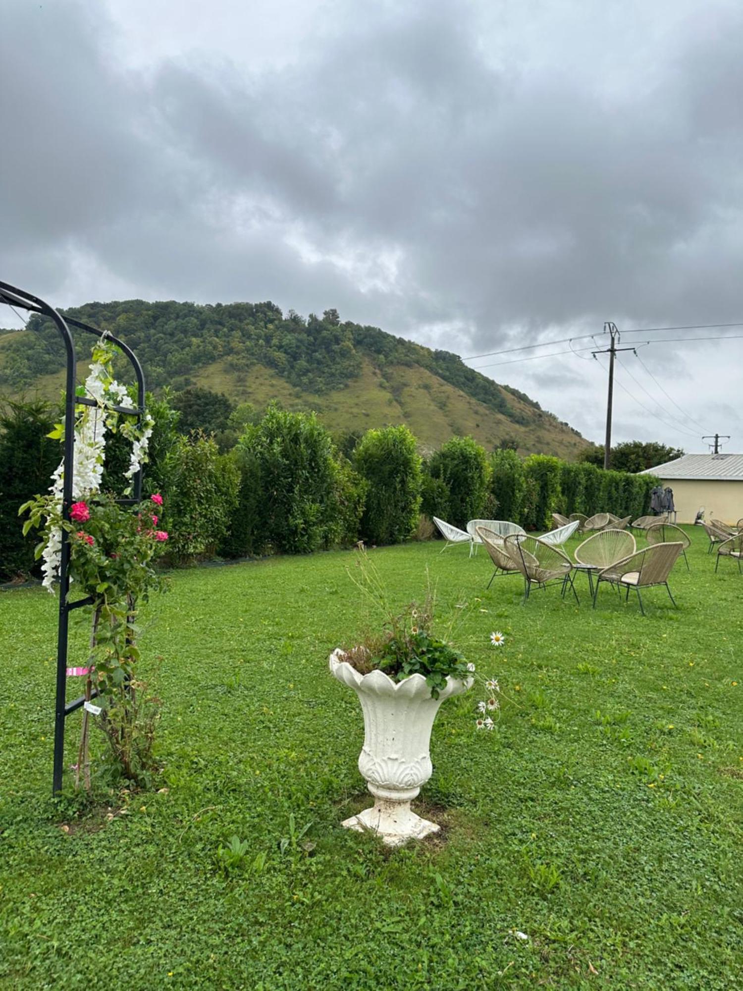 Domaine Athena Acomodação com café da manhã Pitres Exterior foto